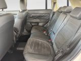 Mitsubishi Outlander bei Sportwagen.expert - Abbildung (11 / 15)