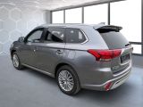 Mitsubishi Outlander bei Sportwagen.expert - Abbildung (3 / 14)