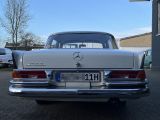 Mercedes-Benz 230 bei Sportwagen.expert - Abbildung (6 / 10)