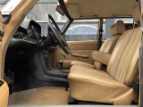 Mercedes-Benz 240 bei Sportwagen.expert - Abbildung (10 / 10)