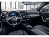 Mercedes-Benz CLA 250e Coupe AMG bei Sportwagen.expert - Abbildung (2 / 15)