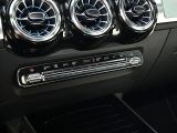 Mercedes-Benz EQB bei Sportwagen.expert - Abbildung (13 / 15)