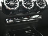 Mercedes-Benz EQB bei Sportwagen.expert - Abbildung (13 / 15)