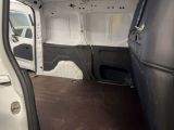 Opel Combo bei Sportwagen.expert - Abbildung (9 / 9)