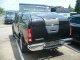 Nissan Navara bei Sportwagen.expert - Abbildung (2 / 7)