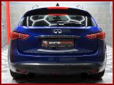 Infiniti QX70 bei Sportwagen.expert - Abbildung (8 / 10) Infiniti QX70 bei Sportwagen.expert - Abbildung (8 / 10)