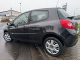 Renault Clio bei Sportwagen.expert - Abbildung (8 / 15)