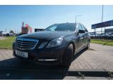 Mercedes-Benz E-Klasse bei Sportwagen.expert - Abbildung (6 / 15)