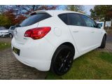 Opel Astra bei Sportwagen.expert - Abbildung (7 / 15)