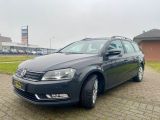 VW Passat bei Sportwagen.expert - Abbildung (5 / 15)