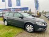 VW Passat bei Sportwagen.expert - Abbildung (2 / 15)