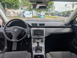 VW Passat bei Sportwagen.expert - Abbildung (15 / 15)