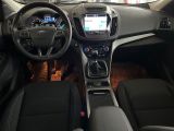 Ford Kuga bei Sportwagen.expert - Abbildung (8 / 15)