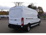 Ford Transit bei Sportwagen.expert - Abbildung (6 / 15)
