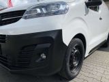 Opel Vivaro bei Sportwagen.expert - Abbildung (4 / 15)