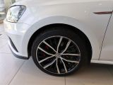 VW Polo bei Sportwagen.expert - Abbildung (8 / 15)