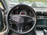 Mercedes-Benz C-Klasse bei Sportwagen.expert - Abbildung (12 / 15)
