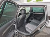 VW Passat bei Sportwagen.expert - Abbildung (14 / 15)