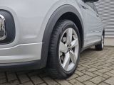 VW T-Cross bei Sportwagen.expert - Abbildung (6 / 15)