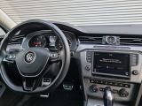 VW Passat bei Sportwagen.expert - Abbildung (14 / 15)