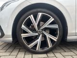 VW Golf VIII bei Sportwagen.expert - Abbildung (8 / 15)