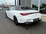 Mercedes-Benz 200 bei Sportwagen.expert - Abbildung (12 / 15)