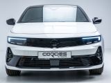 Opel Astra bei Sportwagen.expert - Abbildung (13 / 15)