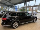 VW Passat bei Sportwagen.expert - Abbildung (3 / 15)