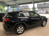 Toyota RAV 4 bei Sportwagen.expert - Abbildung (6 / 15)