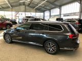 VW Passat bei Sportwagen.expert - Abbildung (2 / 15)