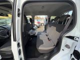 Ford Tourneo bei Sportwagen.expert - Abbildung (11 / 15)