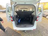 Ford Tourneo bei Sportwagen.expert - Abbildung (13 / 15)