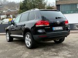 VW Touareg bei Sportwagen.expert - Abbildung (11 / 14)
