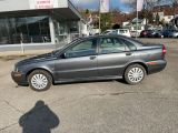 Volvo S40 bei Sportwagen.expert - Abbildung (12 / 15)