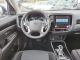 Mitsubishi Outlander bei Sportwagen.expert - Abbildung (10 / 15)