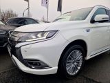 Mitsubishi Outlander bei Sportwagen.expert - Abbildung (5 / 15)