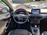 Ford Focus Turnier bei Sportwagen.expert - Abbildung (10 / 15)