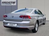 VW Passat bei Sportwagen.expert - Abbildung (3 / 15)
