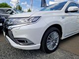 Mitsubishi Outlander bei Sportwagen.expert - Abbildung (6 / 15)