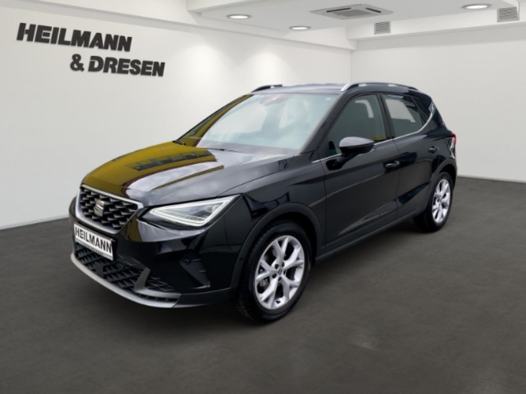 Seat Arona bei Sportwagen.expert - Hauptabbildung