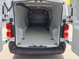 Opel Vivaro bei Sportwagen.expert - Abbildung (12 / 14)