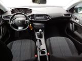 Peugeot 308 bei Sportwagen.expert - Abbildung (11 / 15)
