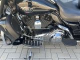 Harley-Davidson Electra Glide bei Sportwagen.expert - Abbildung (14 / 15)