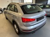 Audi Q3 bei Sportwagen.expert - Abbildung (8 / 15)
