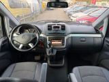Mercedes-Benz Viano bei Sportwagen.expert - Abbildung (9 / 15)