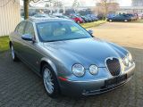 Jaguar S-Type bei Sportwagen.expert - Abbildung (3 / 15)