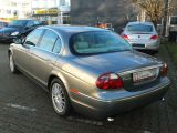 Jaguar S-Type bei Sportwagen.expert - Abbildung (4 / 15)