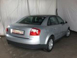 Audi A4 bei Sportwagen.expert - Abbildung (2 / 15)