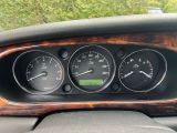 Jaguar XJ8 bei Sportwagen.expert - Abbildung (12 / 15)