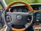 Jaguar XJ8 bei Sportwagen.expert - Abbildung (10 / 15)